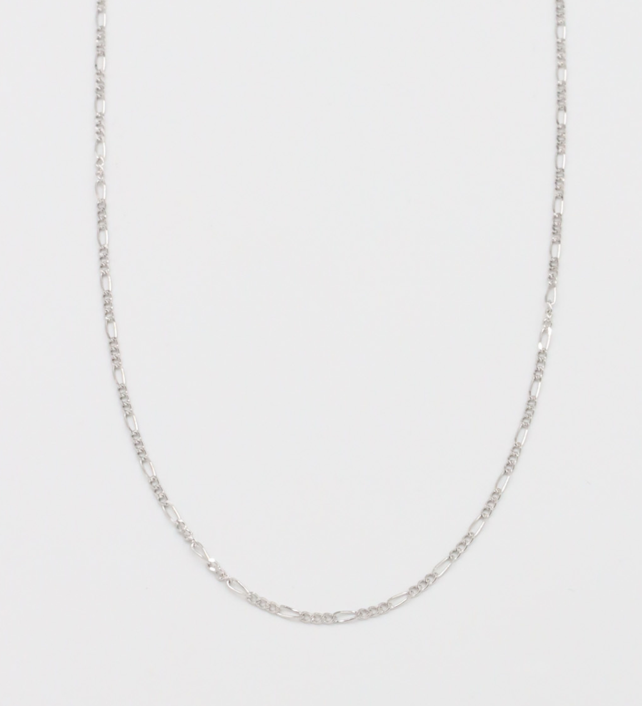 Close-up of the Annabelle necklace in sterling silver, showcasing its sleek chain design.