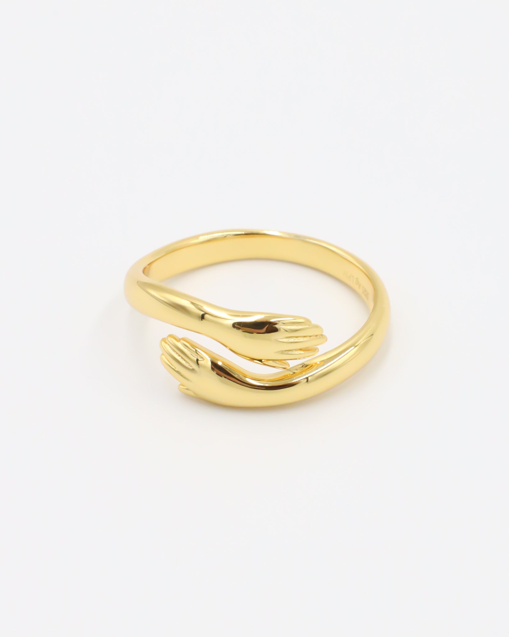 Huggie Ring