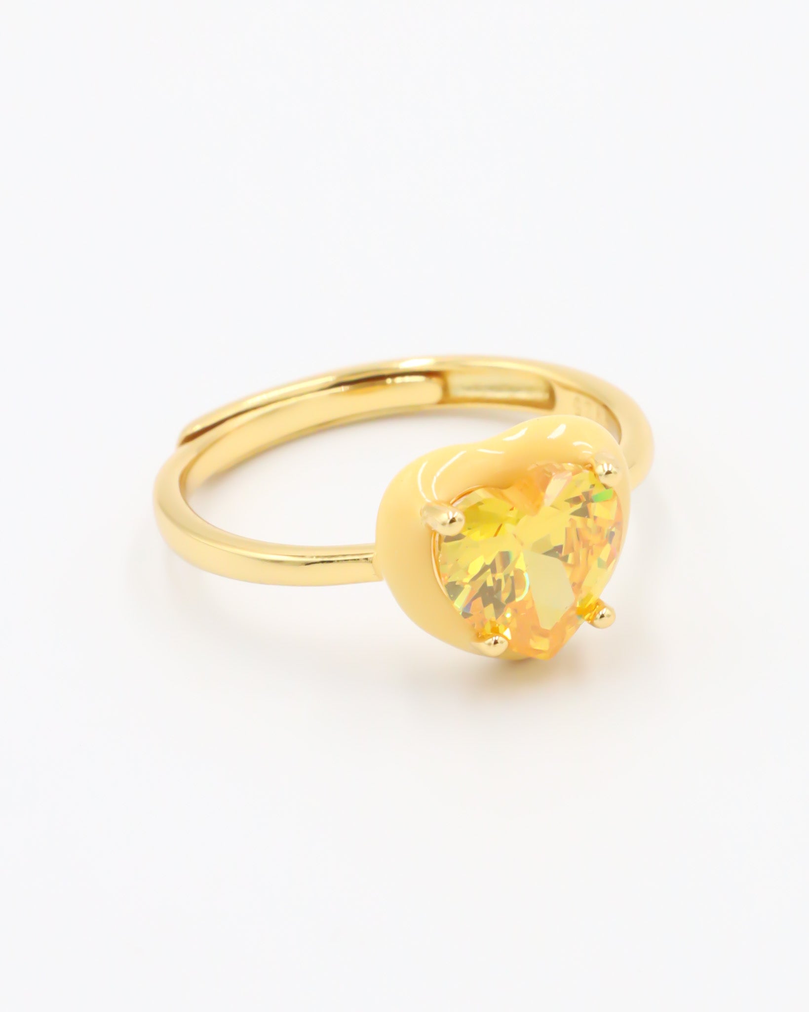Sina Ring