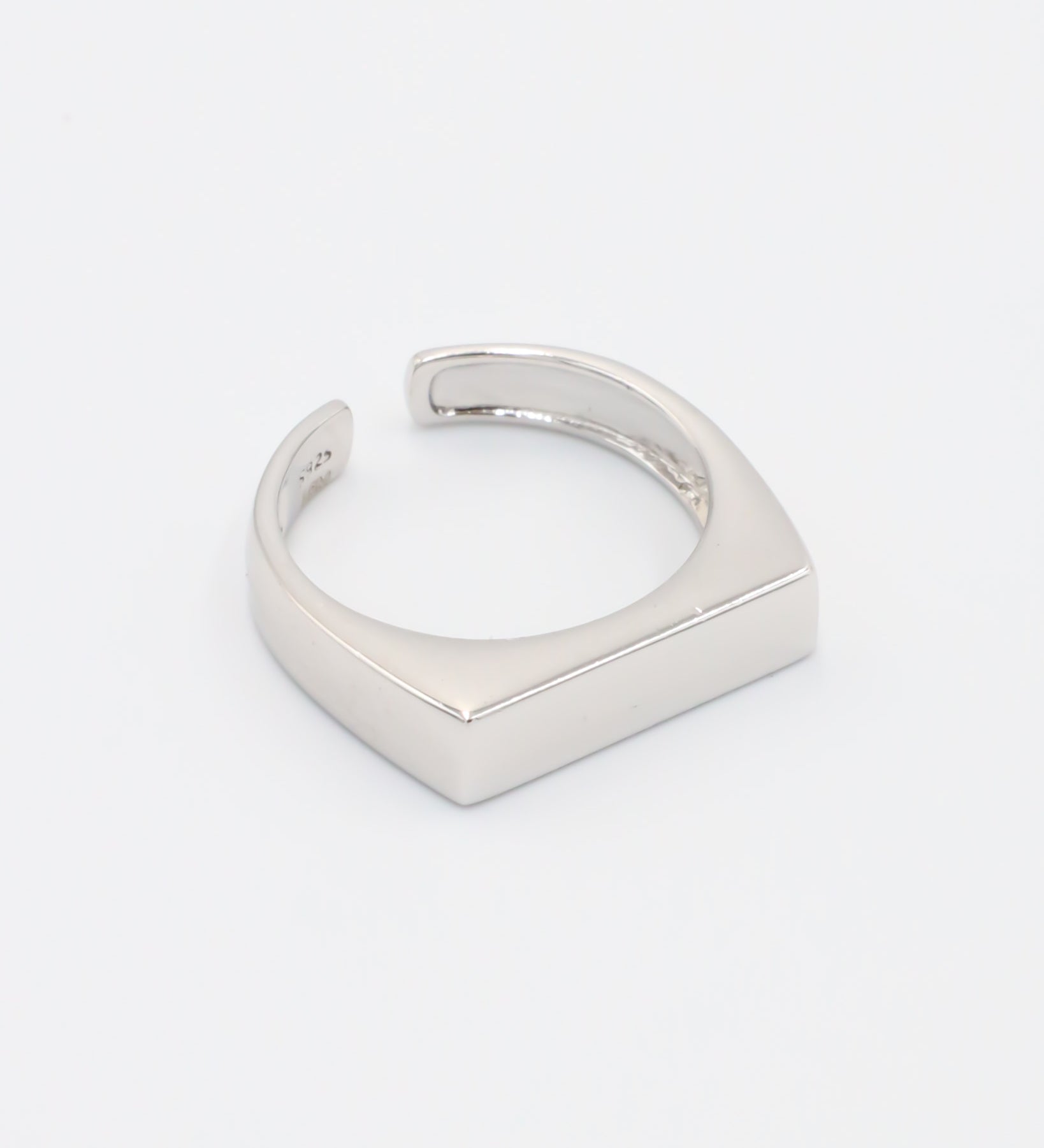 Clara_Silver_Ring_Med1.jpg