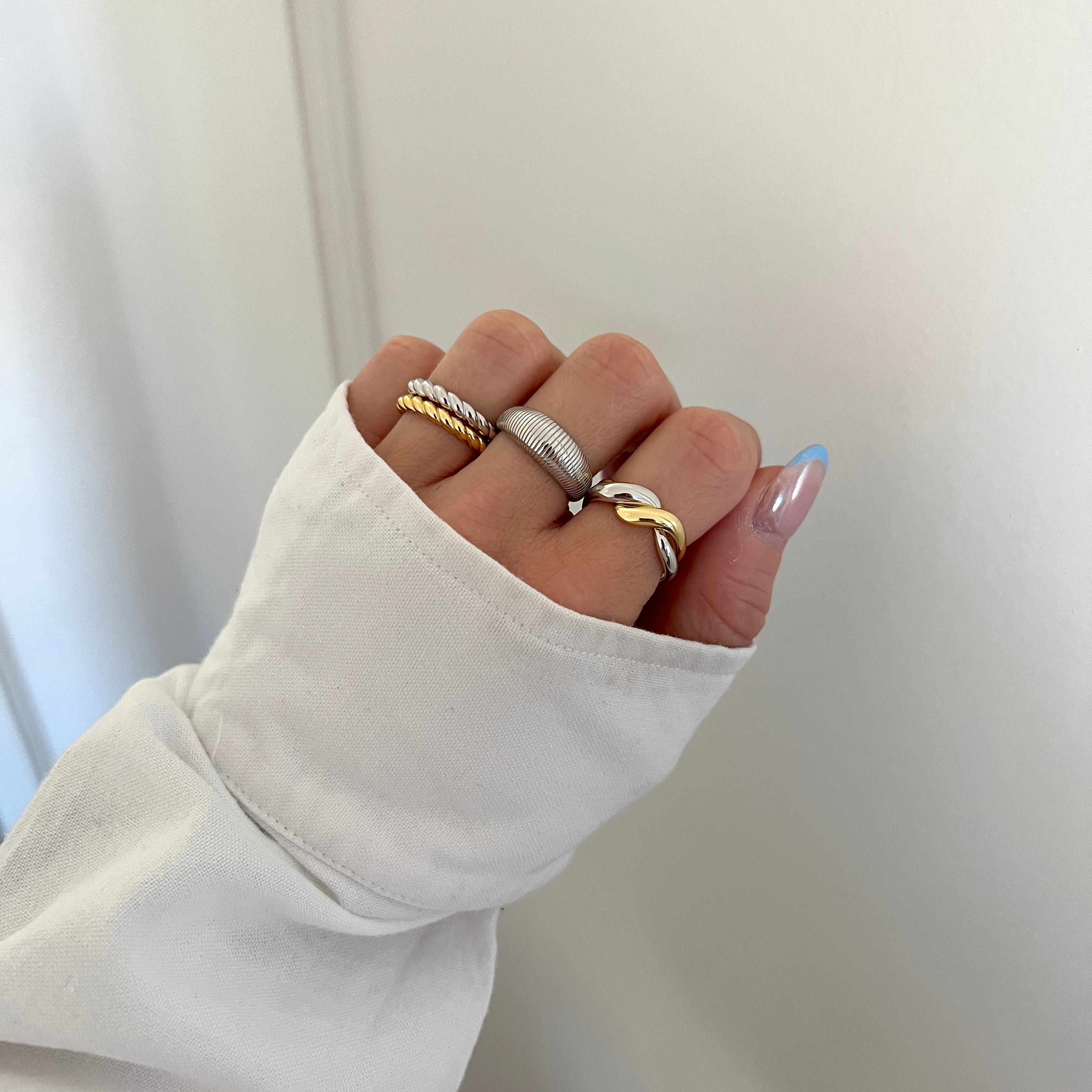 Jasmine Ring Set