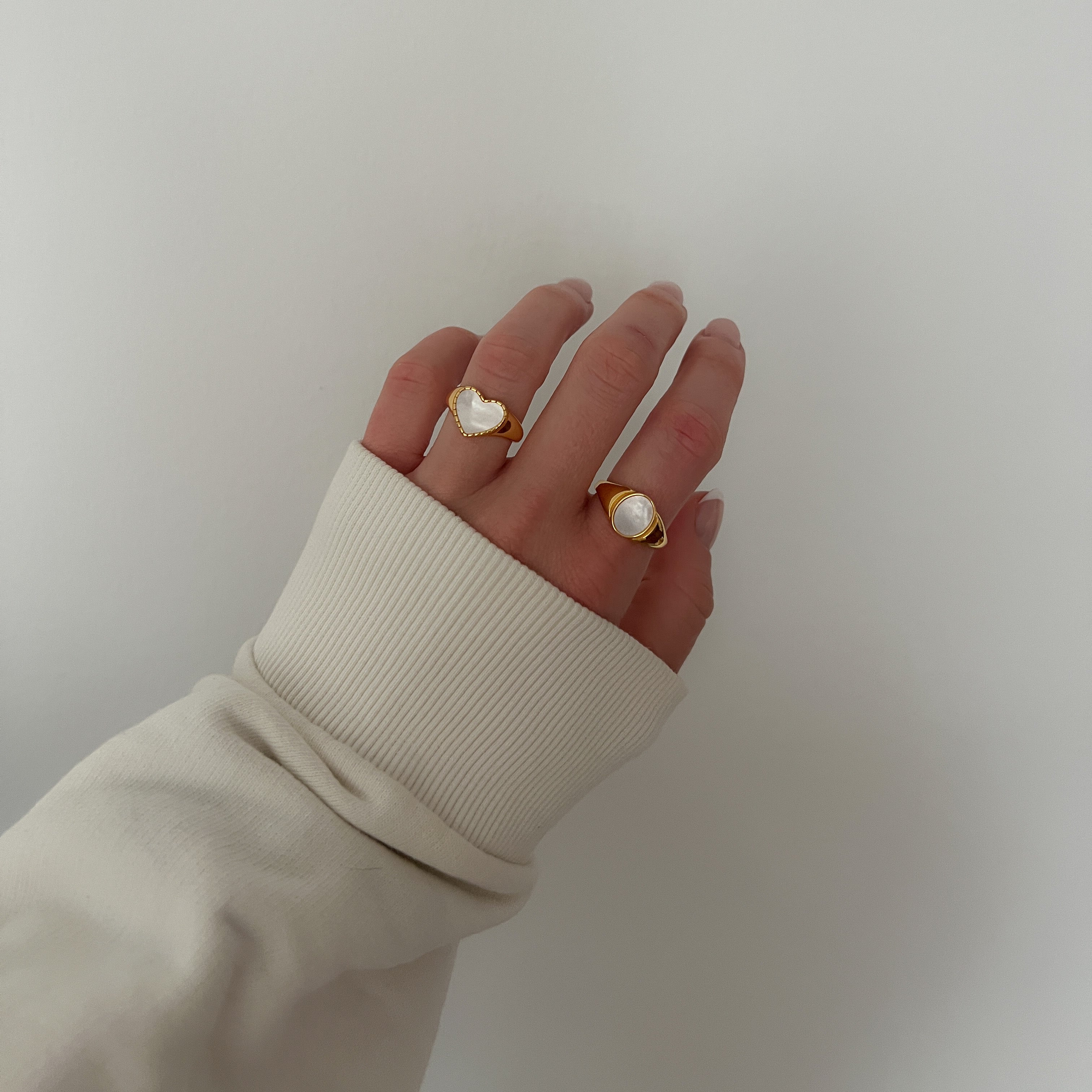 Charlotte Ring