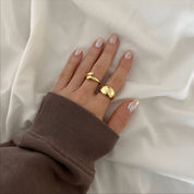 Cream Ring