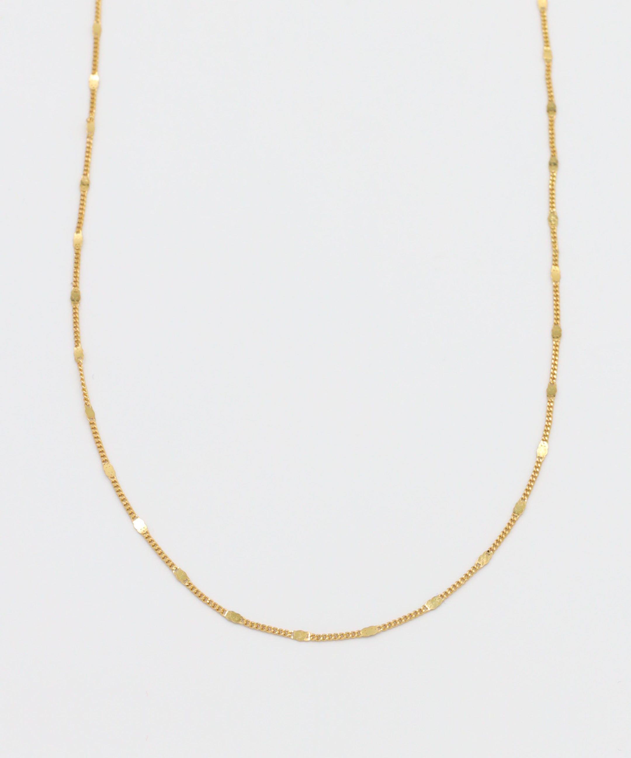 Full view of the Loretta Necklace, crafted in gold-plated 925 sterling silver.