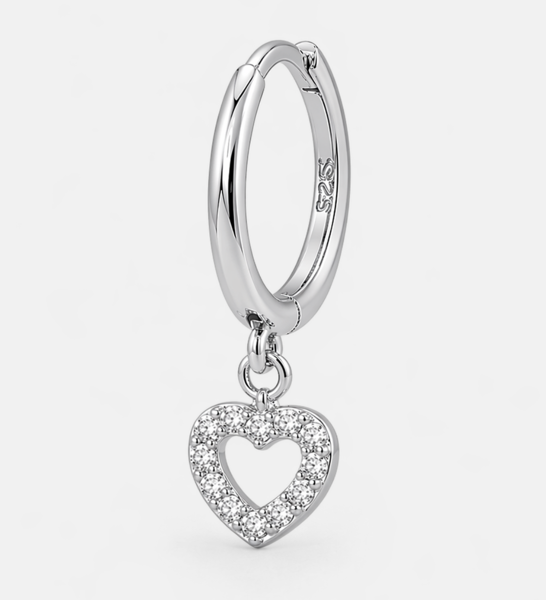 Bobbie_Earring_Silver_Single.png