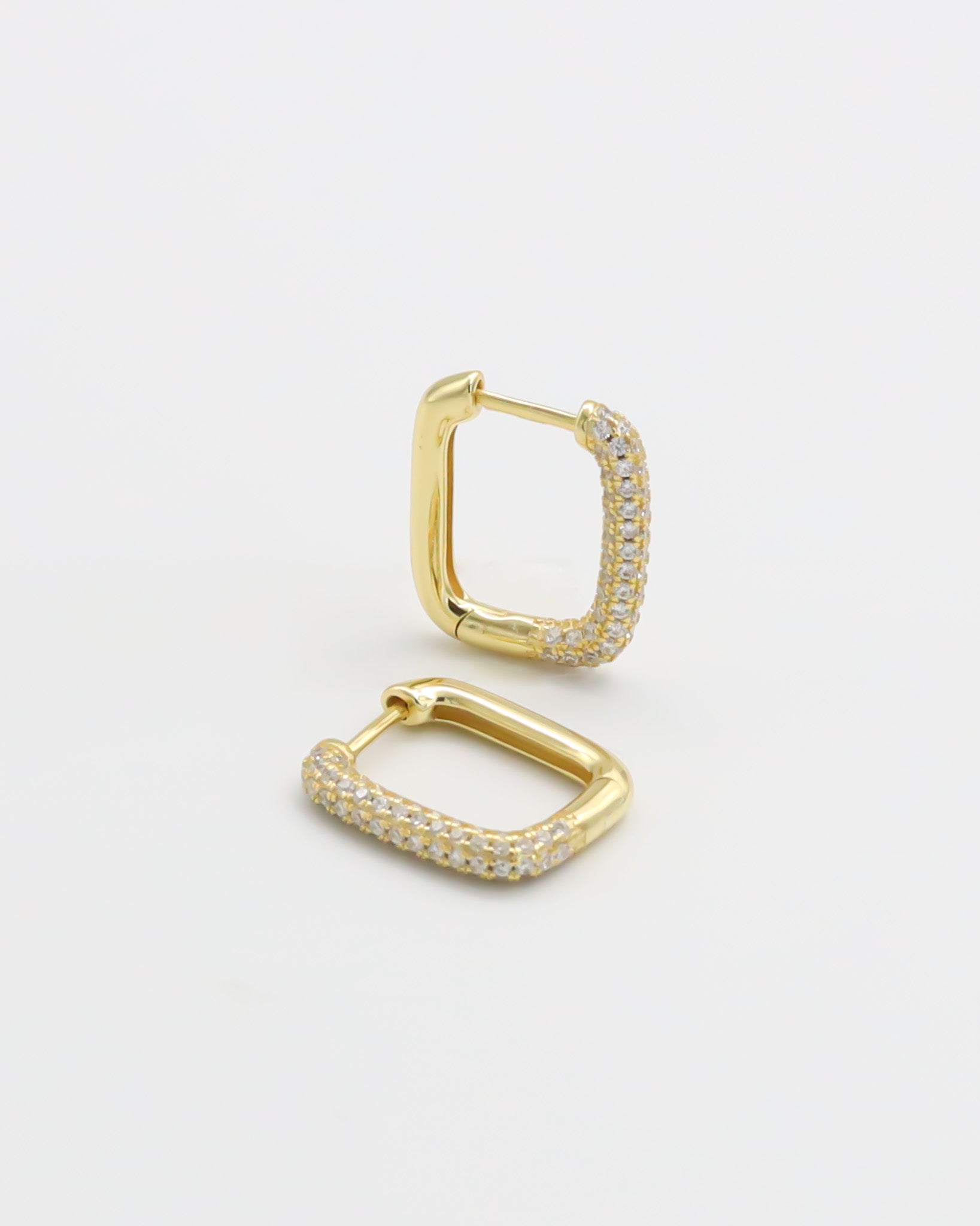 Cheryl Earring