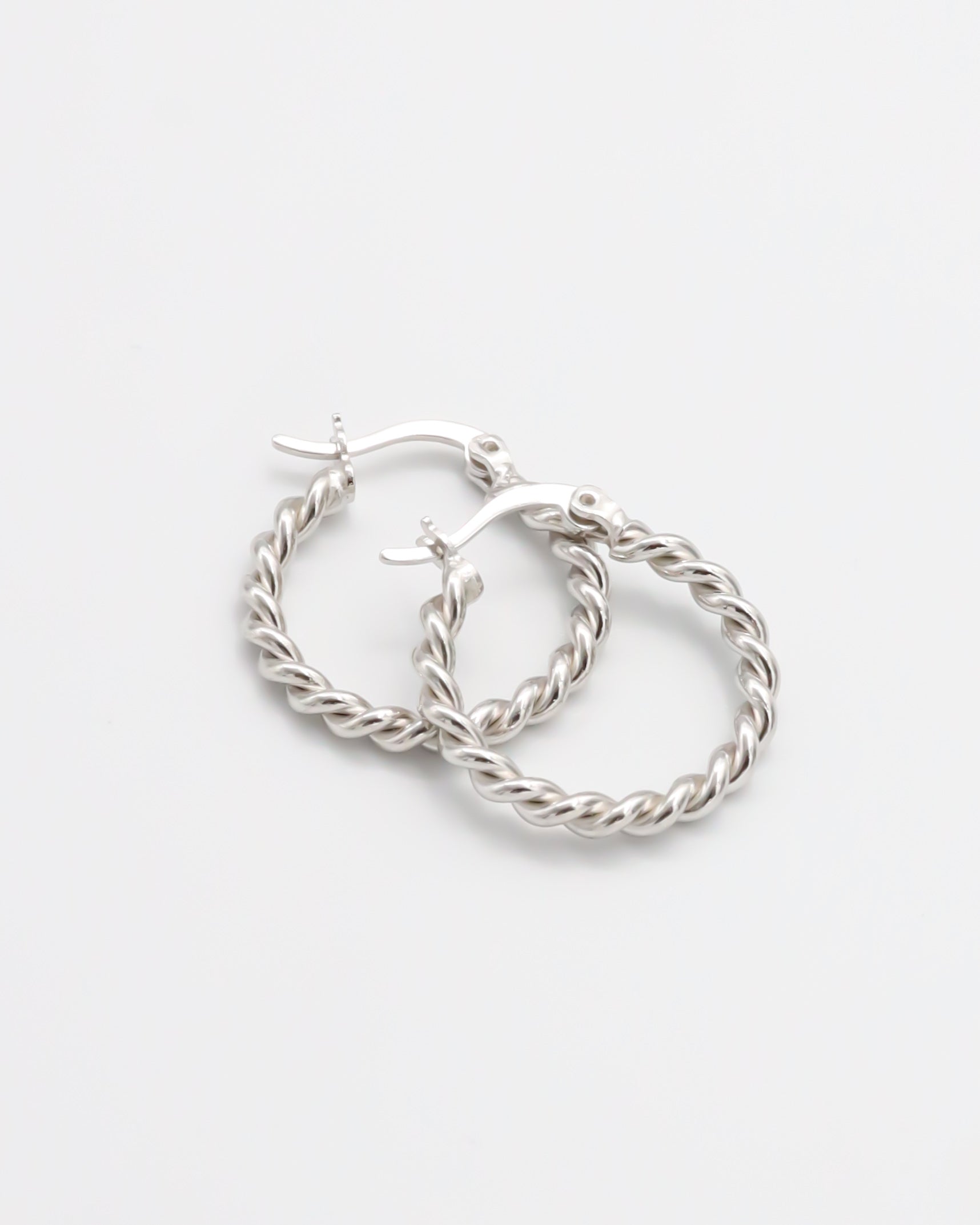 Cleo Earring