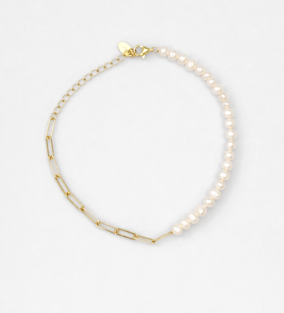 Cora_Bracelet_Gold.png