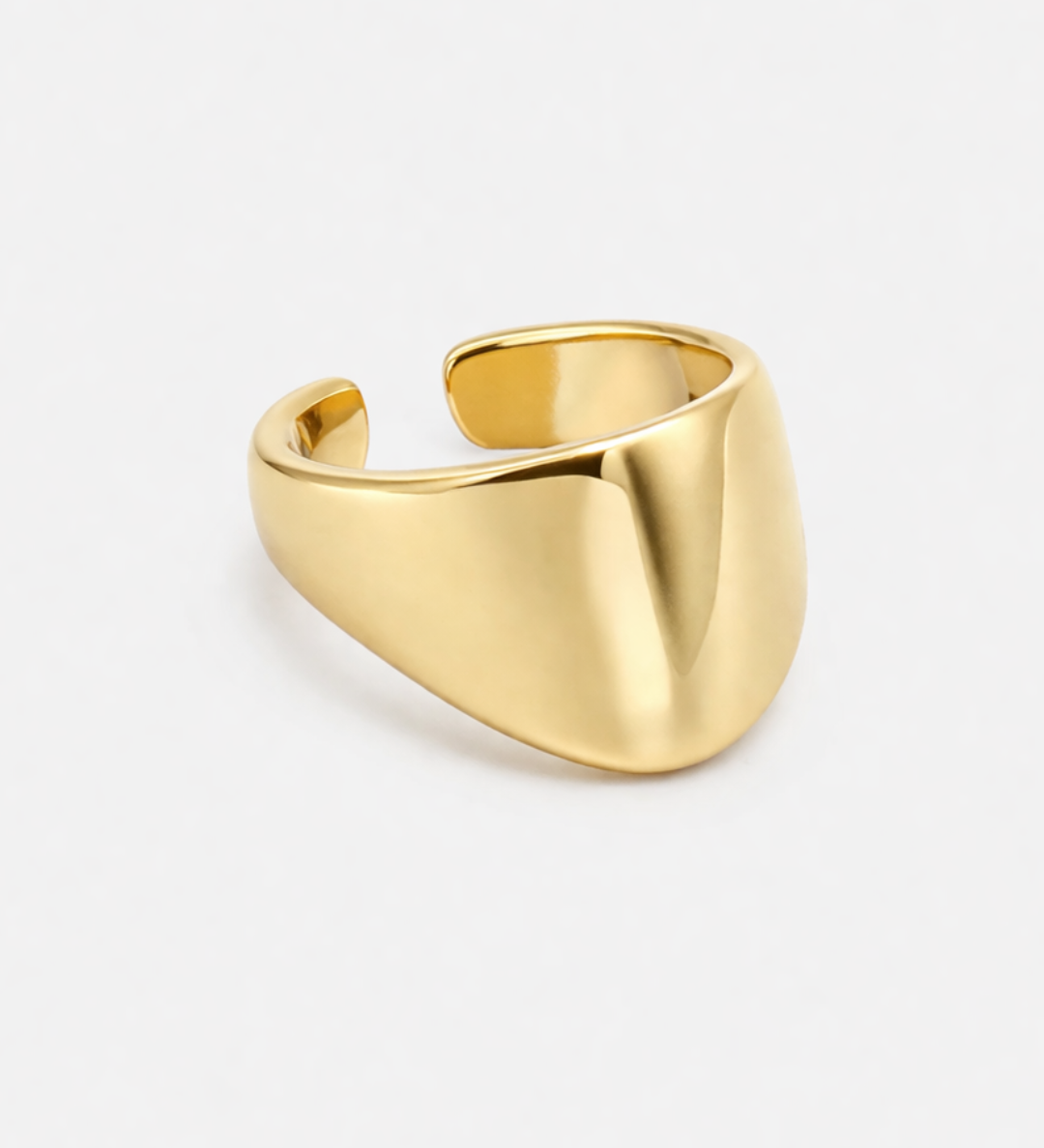 Elia_EarCuff_Gold_1.png