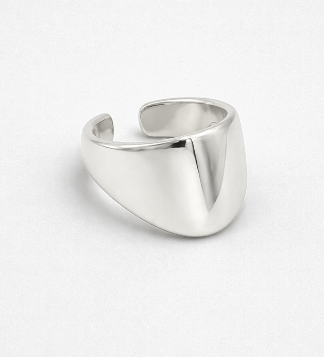 Elia_EarCuff_Silver_1.png
