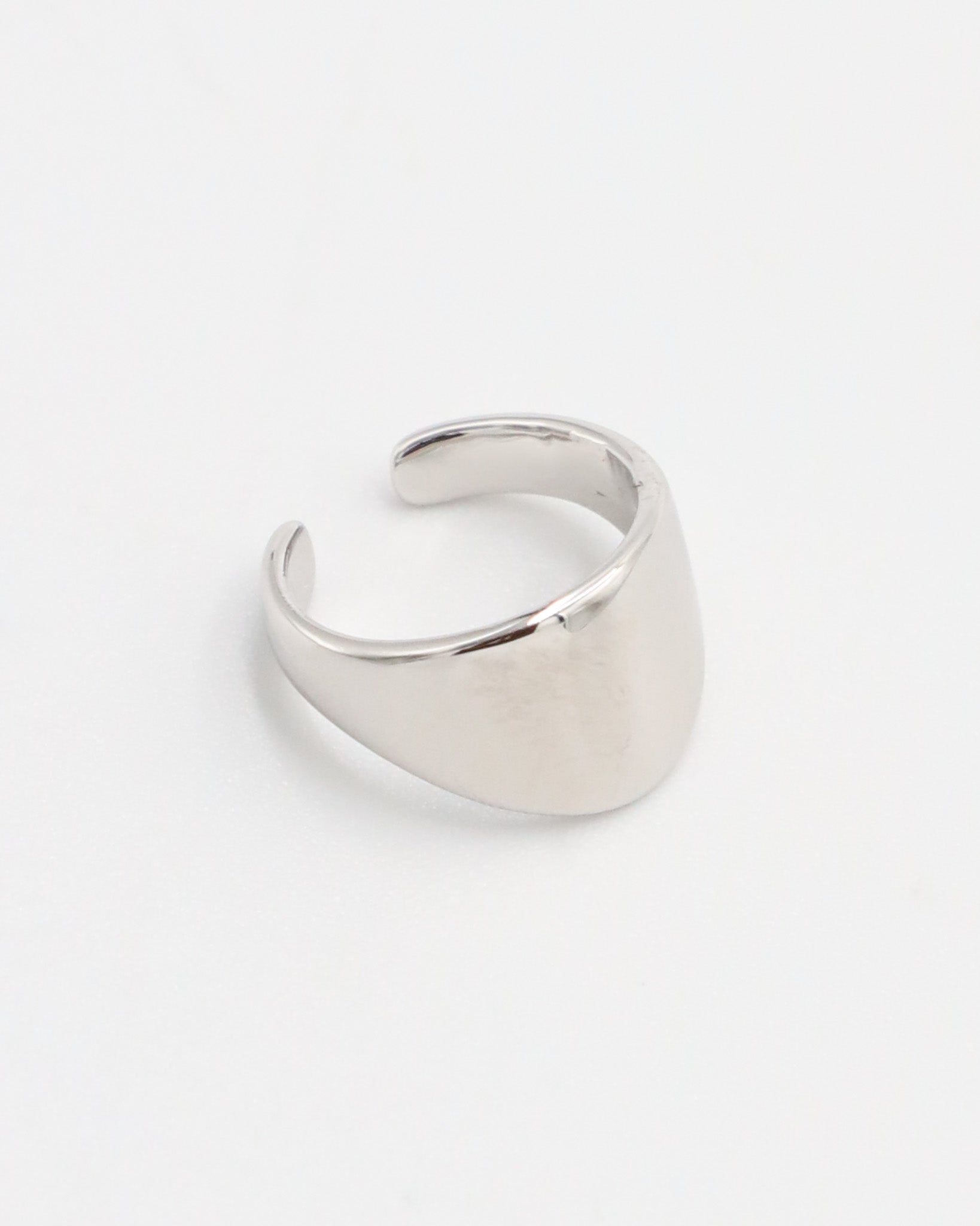 Elia Ear Cuff