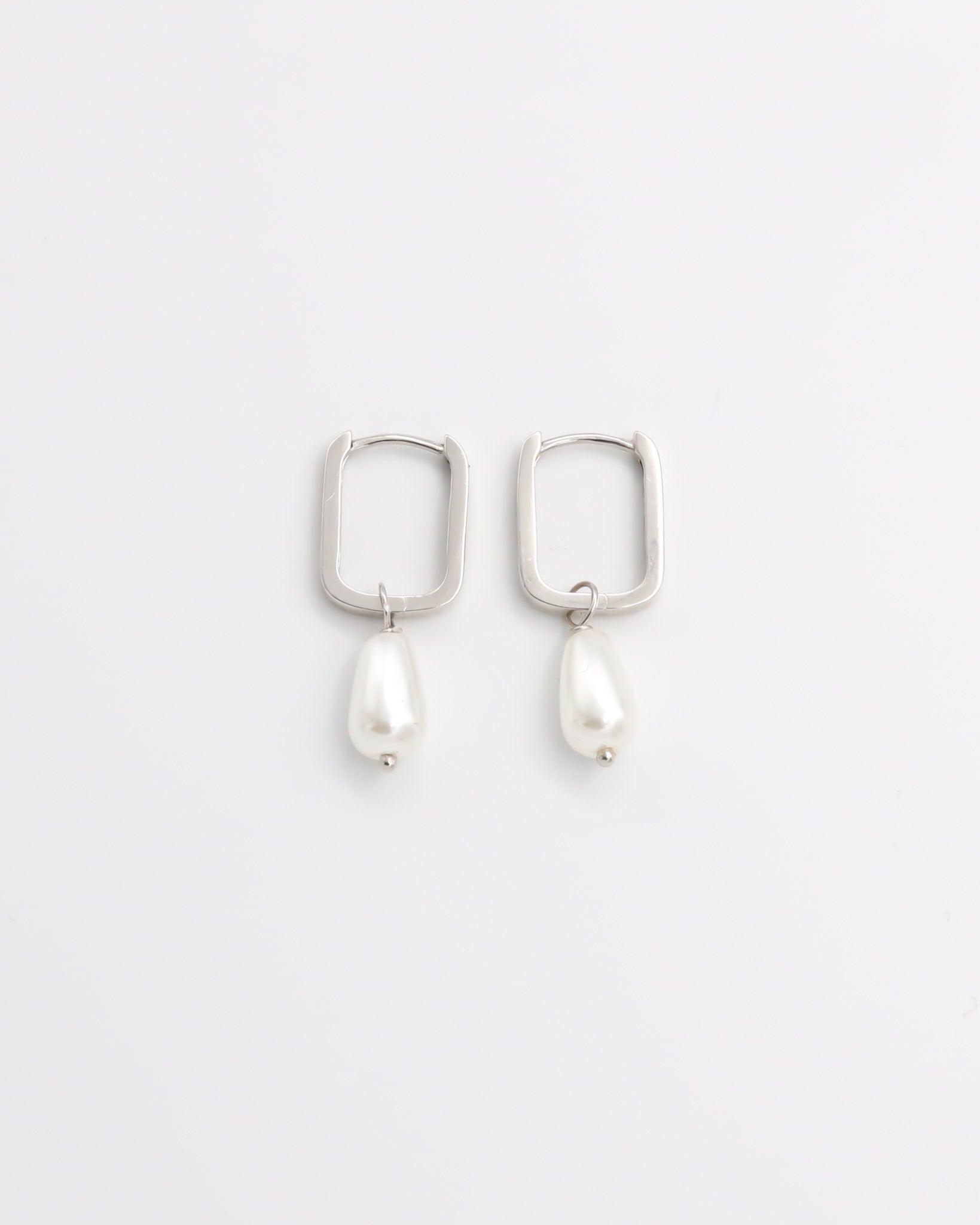 Felicita Earring