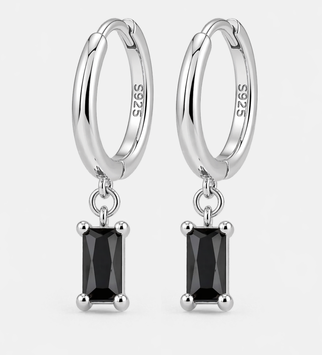 Fiona_Earring_Silver_Black_Pair.png