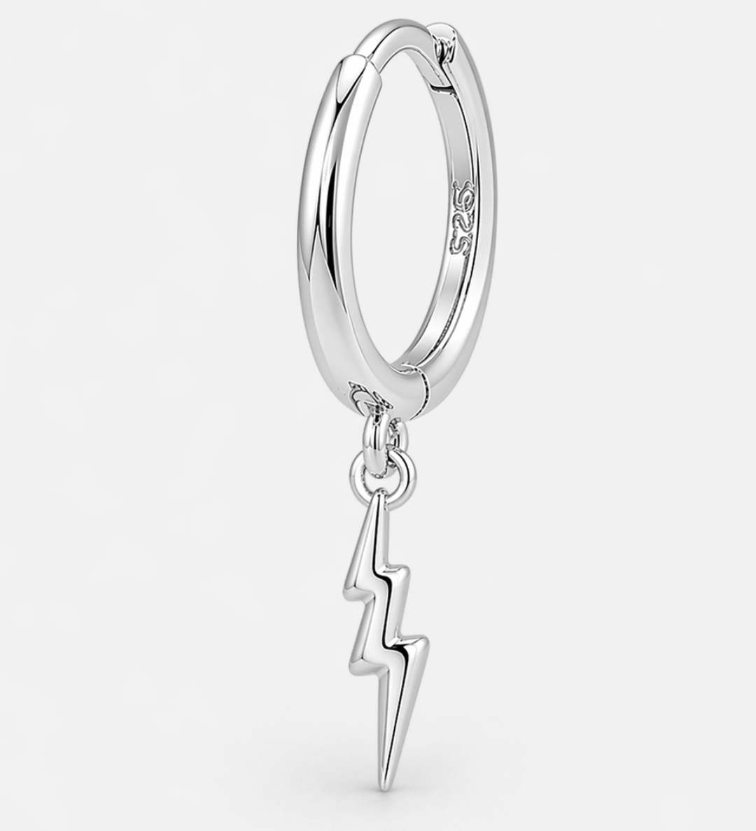 Franklin_Earring_Silver_Single.png