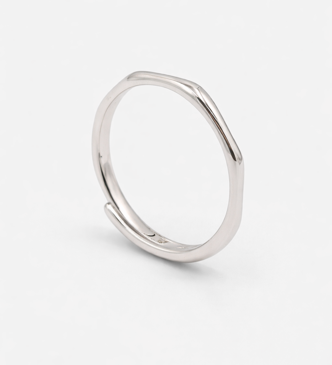 Lisanne_Ring_Silver_1.png
