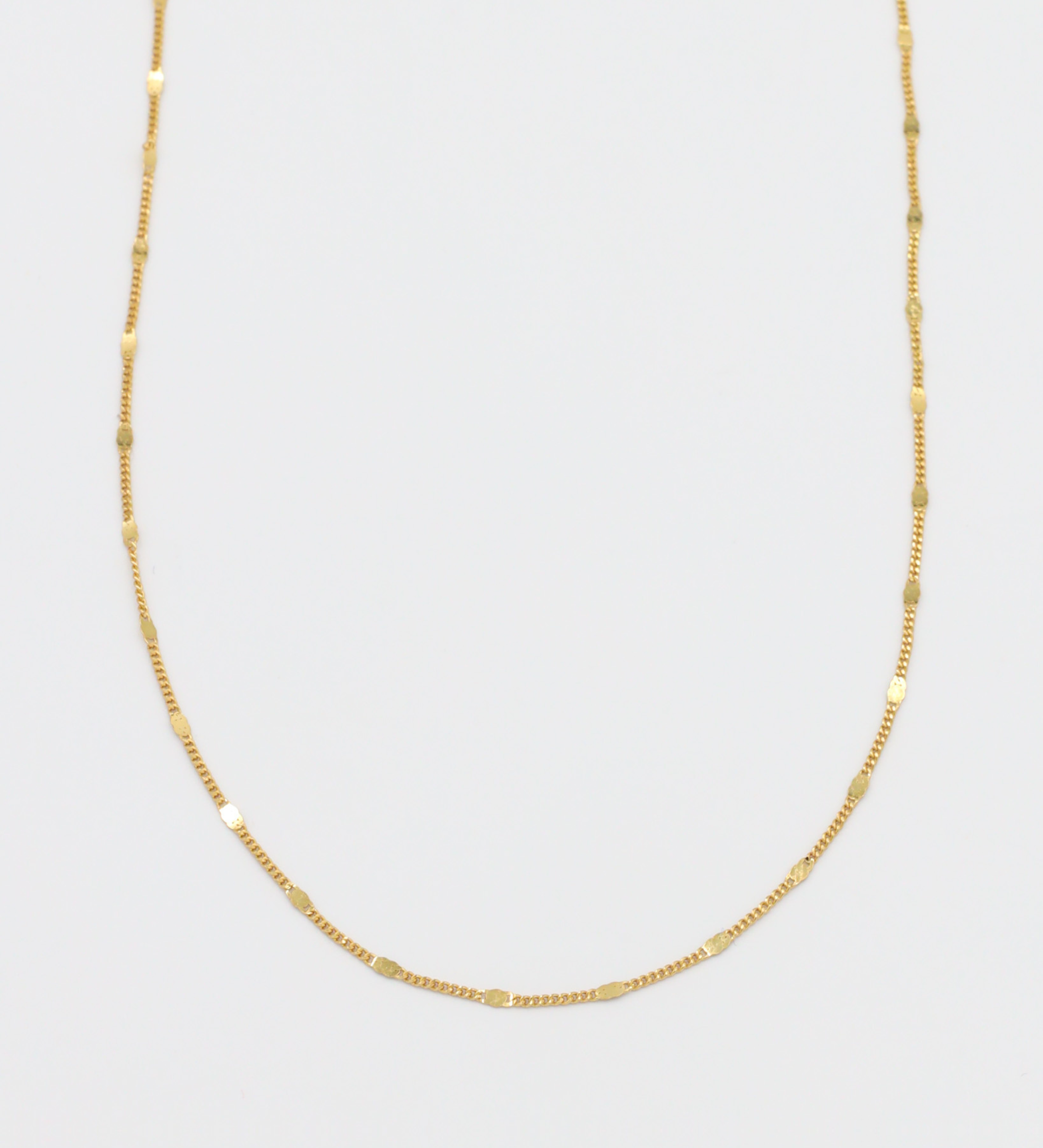 Full view of the Loretta Necklace, crafted in gold-plated 925 sterling silver.