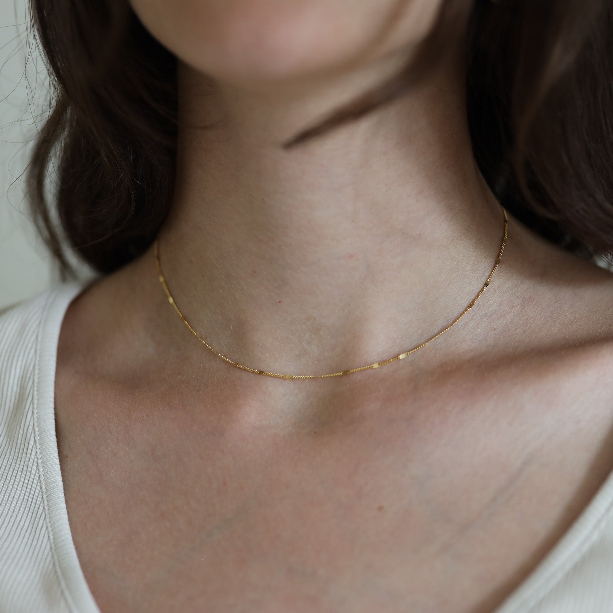 Loretta_Necklace_Gold_Worn_1.jpg