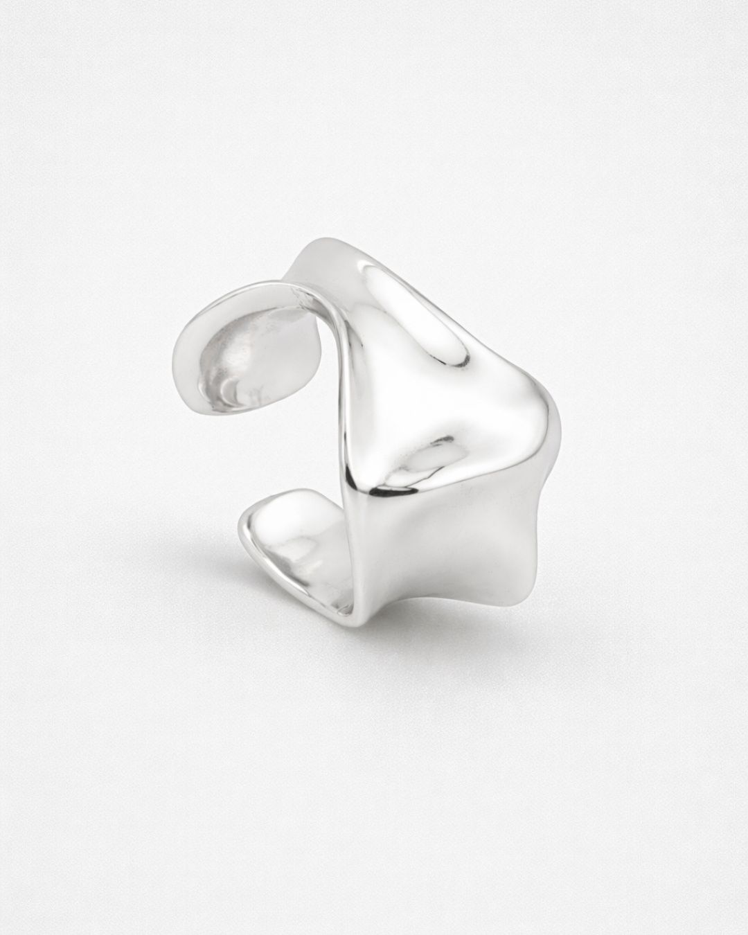 Lux Ear Cuff