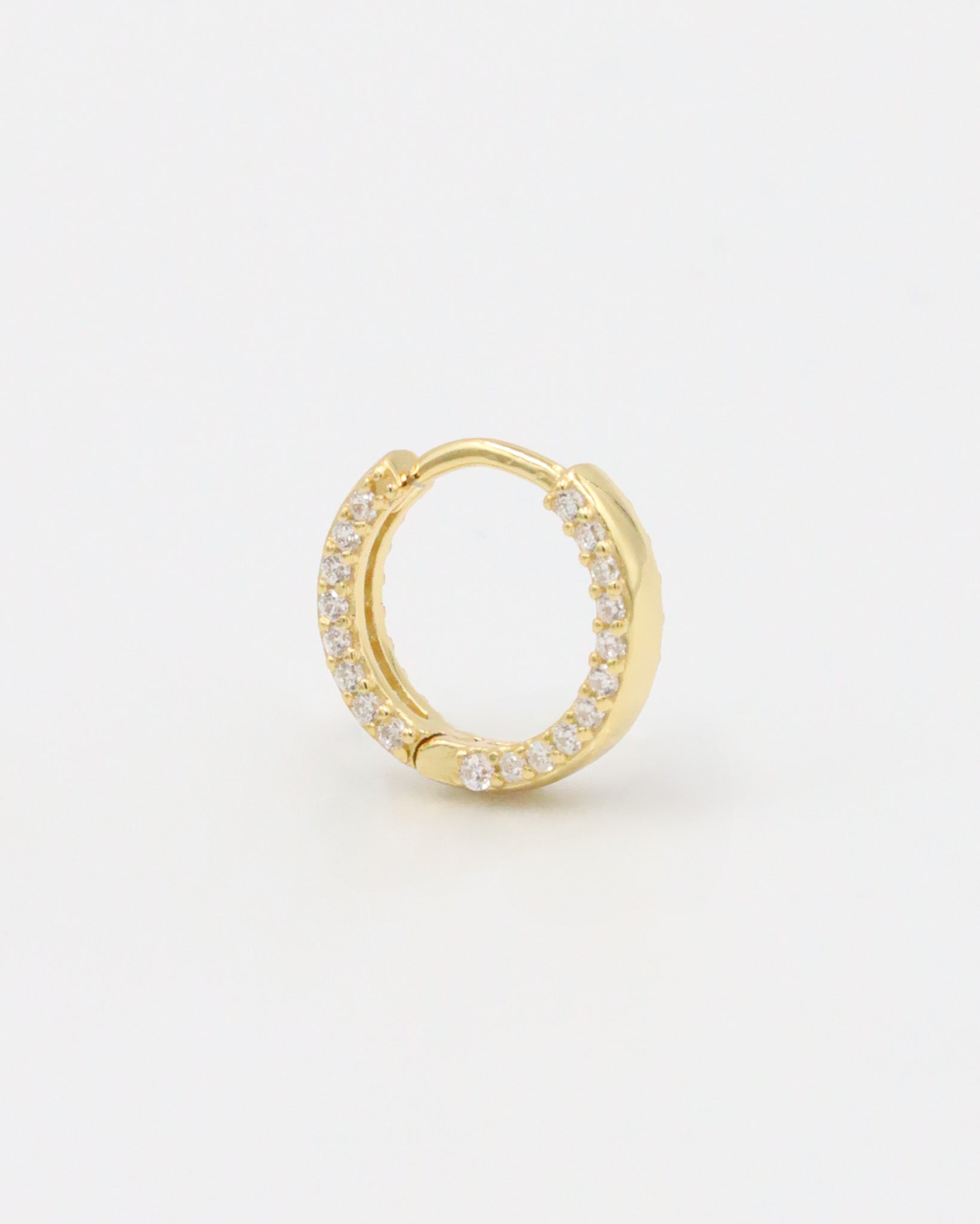 Single Mara hoop earring in gold-plated sterling silver, featuring an elegant row of zirconia stones.