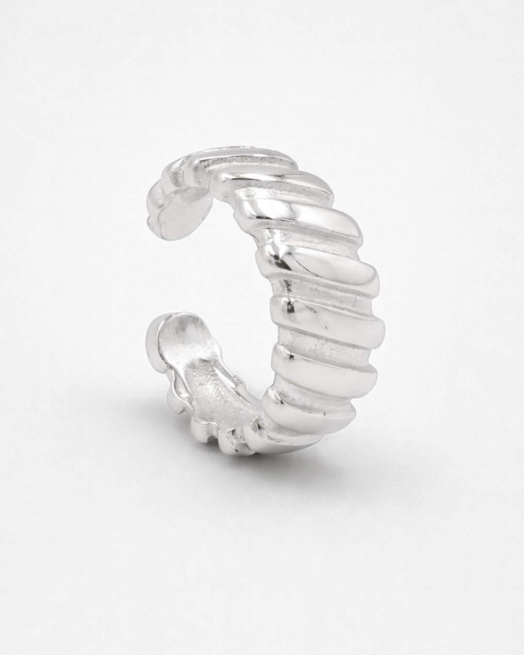 Nele Ear Cuff