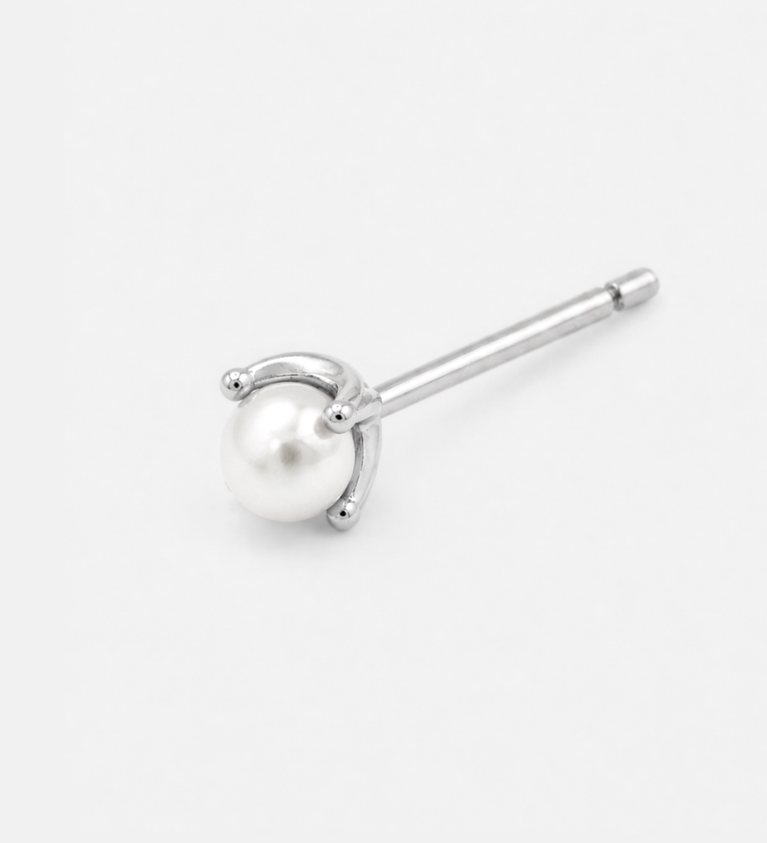 Niva_Earring_Silver_Single.png