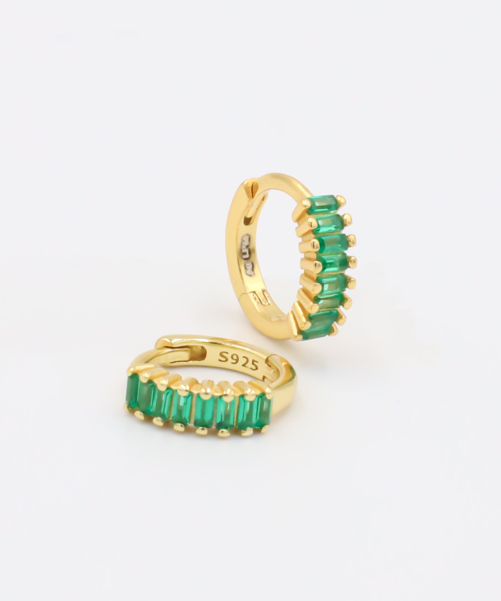 NyraGoldGreenEarring2.jpg