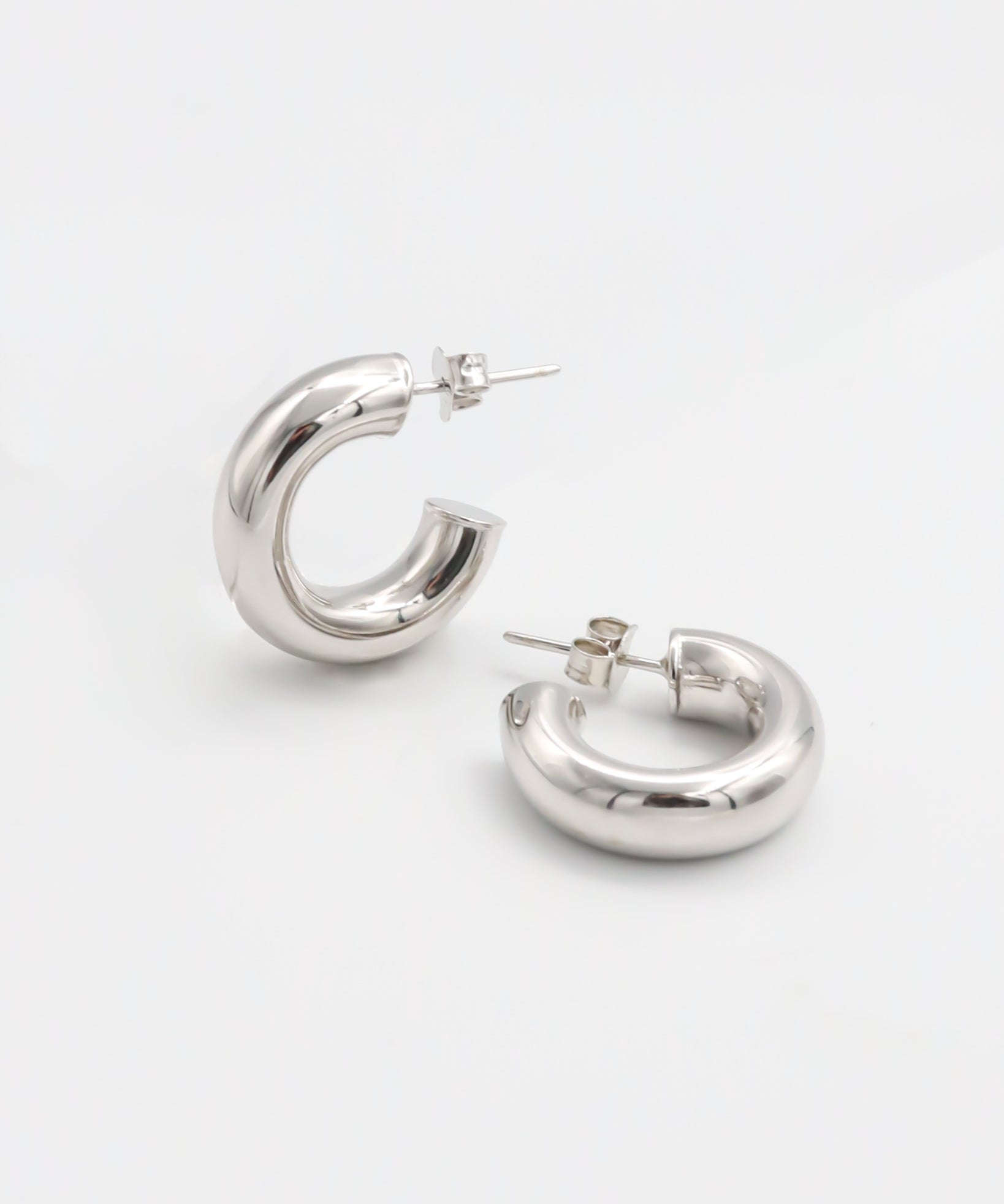 Pascale_Earrings_Silver_Pair2.jpg