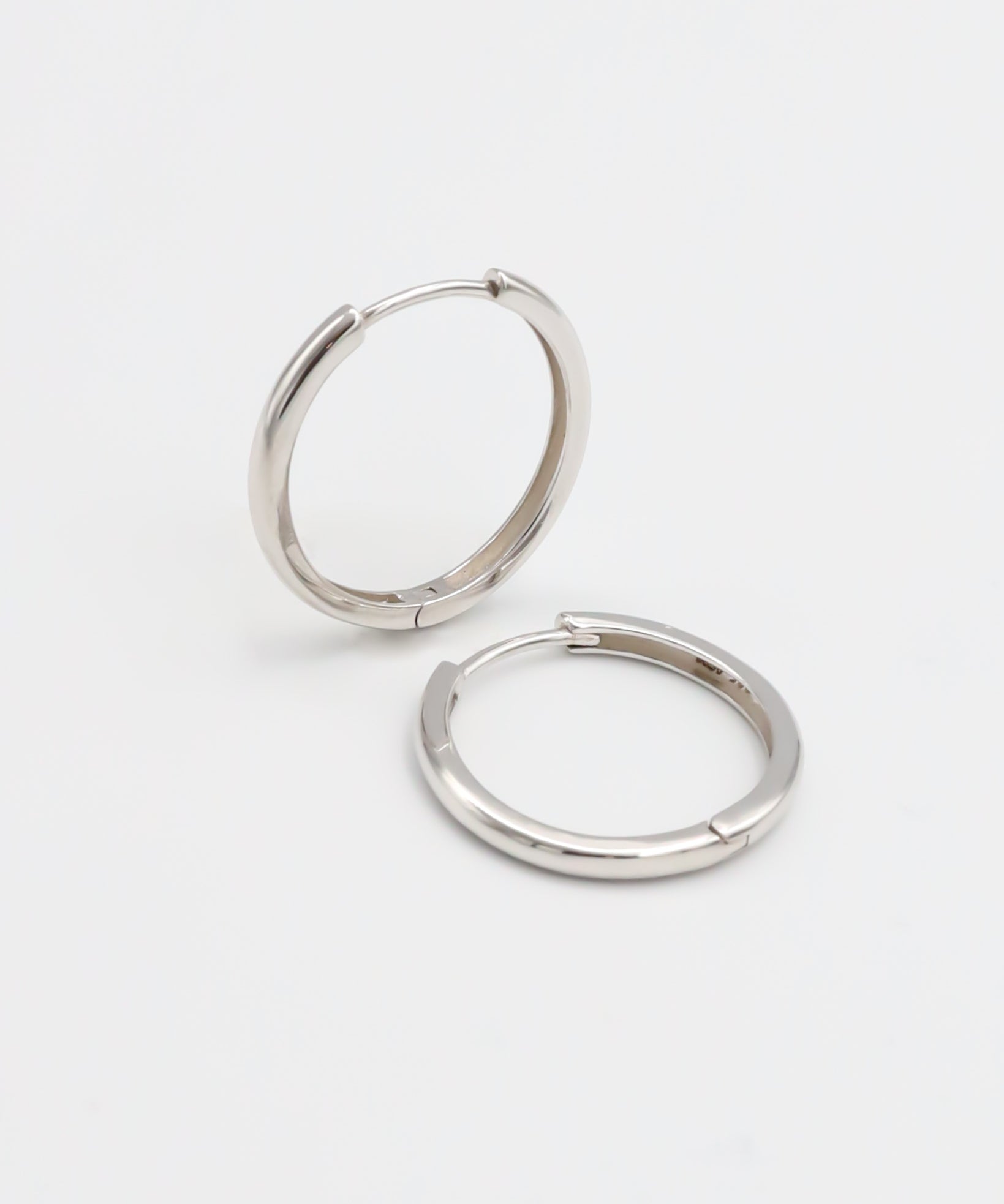 Rachel_Earrings_Silver_Big_Pair2.jpg