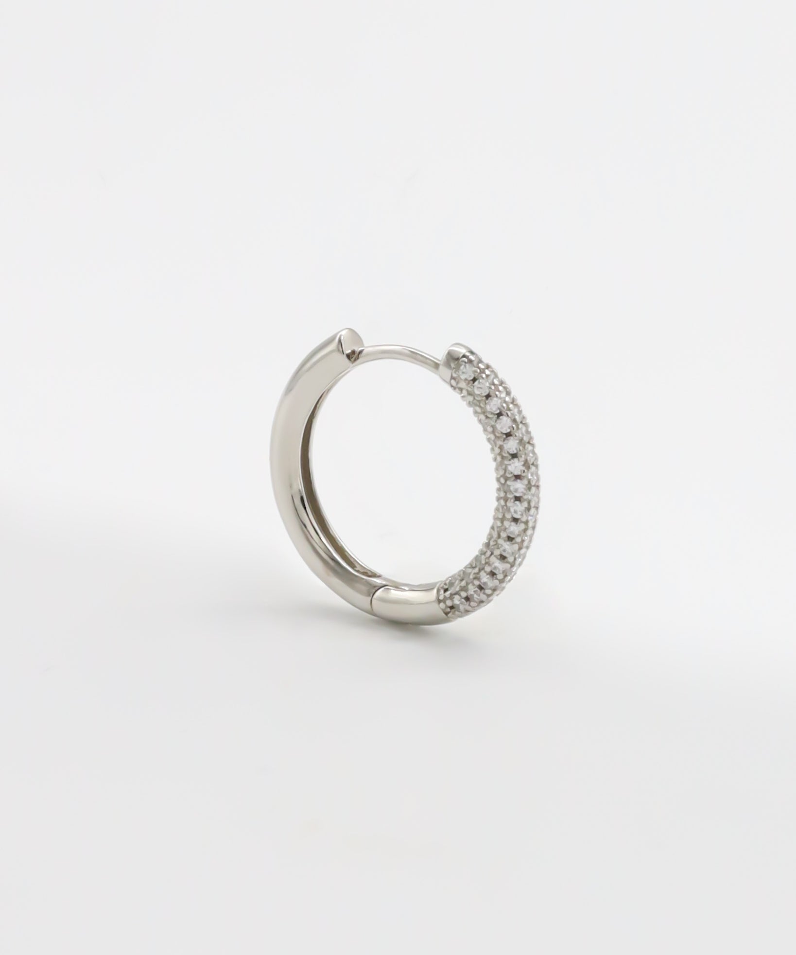 Remi_Earrings_Silver_White_Single.jpg