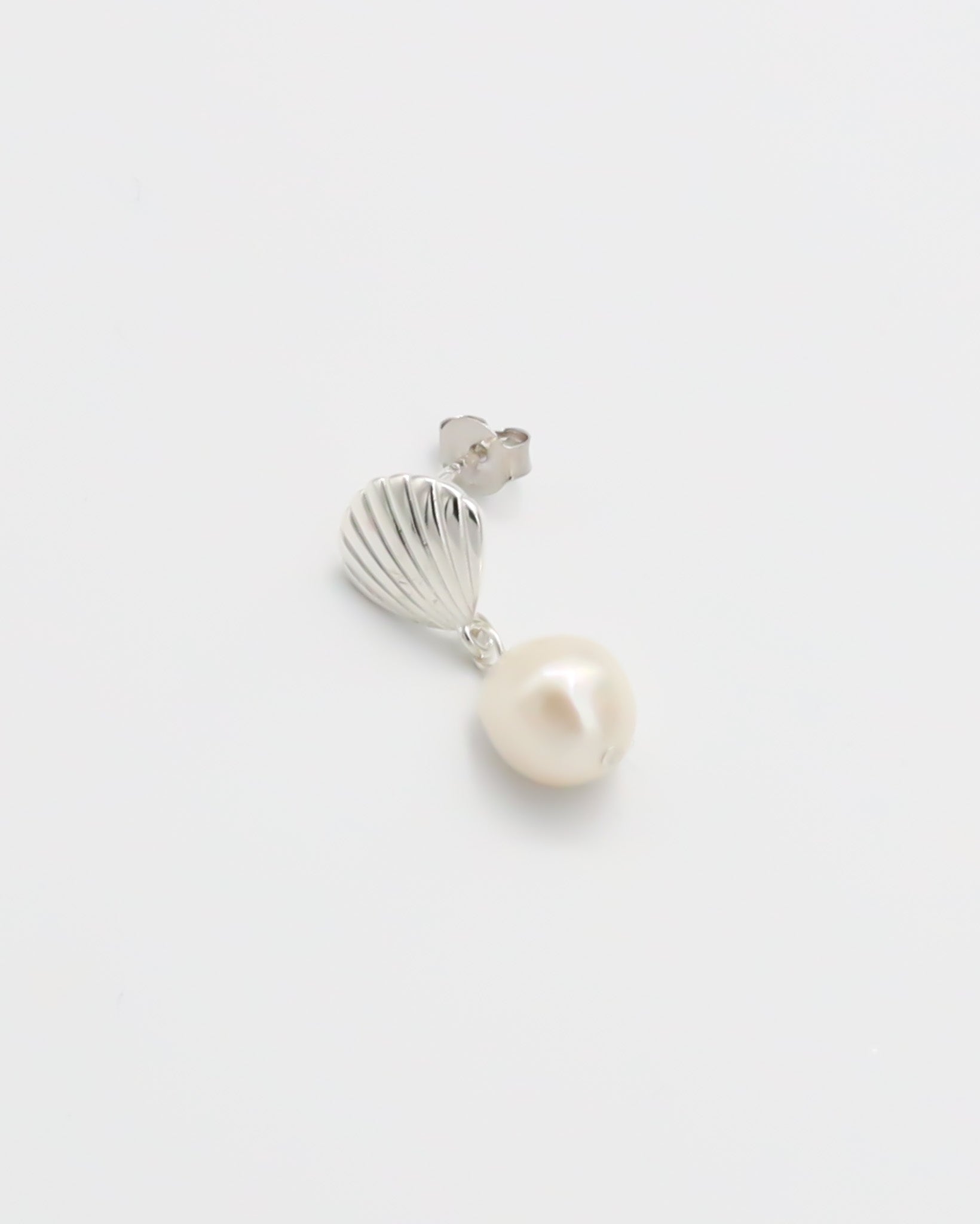 Shelby Earring