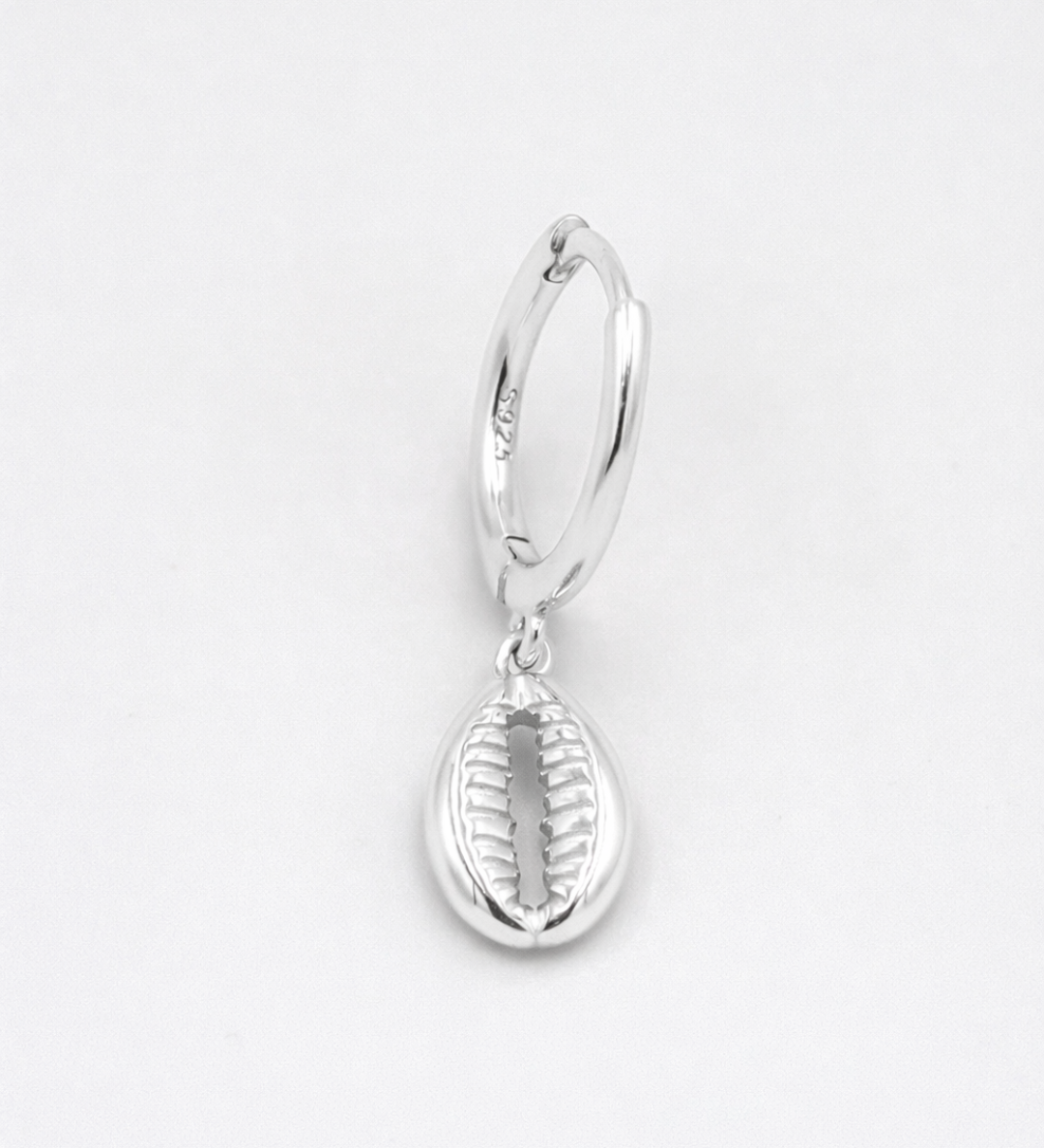 Shelly_Earring_Silver_SinglePiece.png