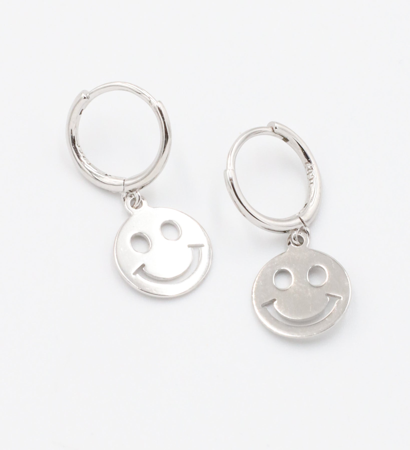 Smiley_Silver_Earring_Pair.jpg