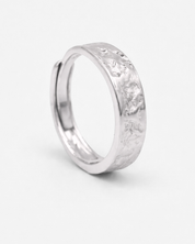 Thea Ring