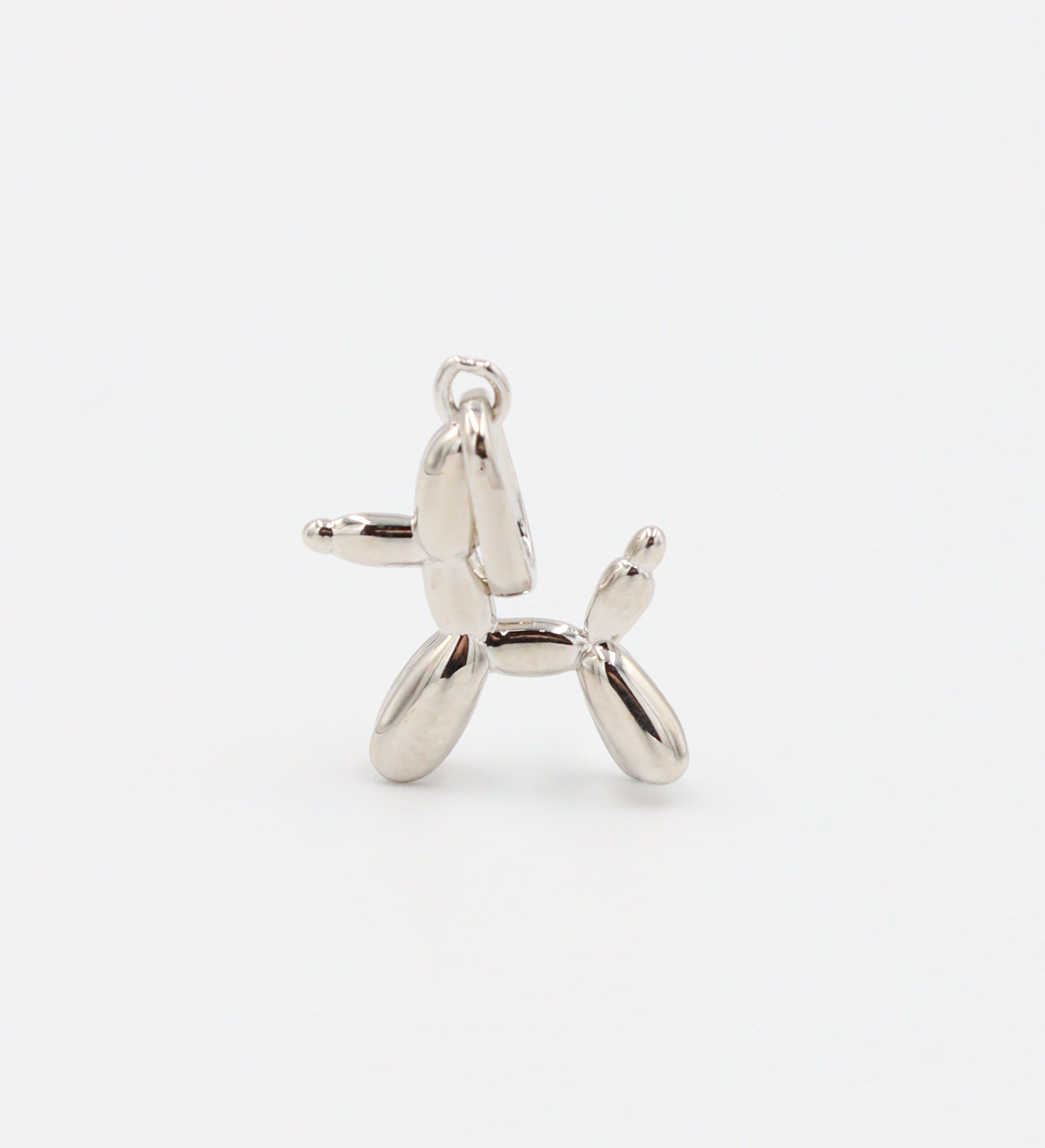 Front view of Balloon Dog Silver pendant in 925 sterling silver.