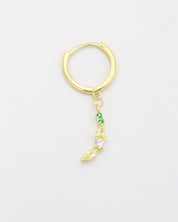 Single banana-shaped earring in gold-plated sterling silver with yellow and green zirconia stones.