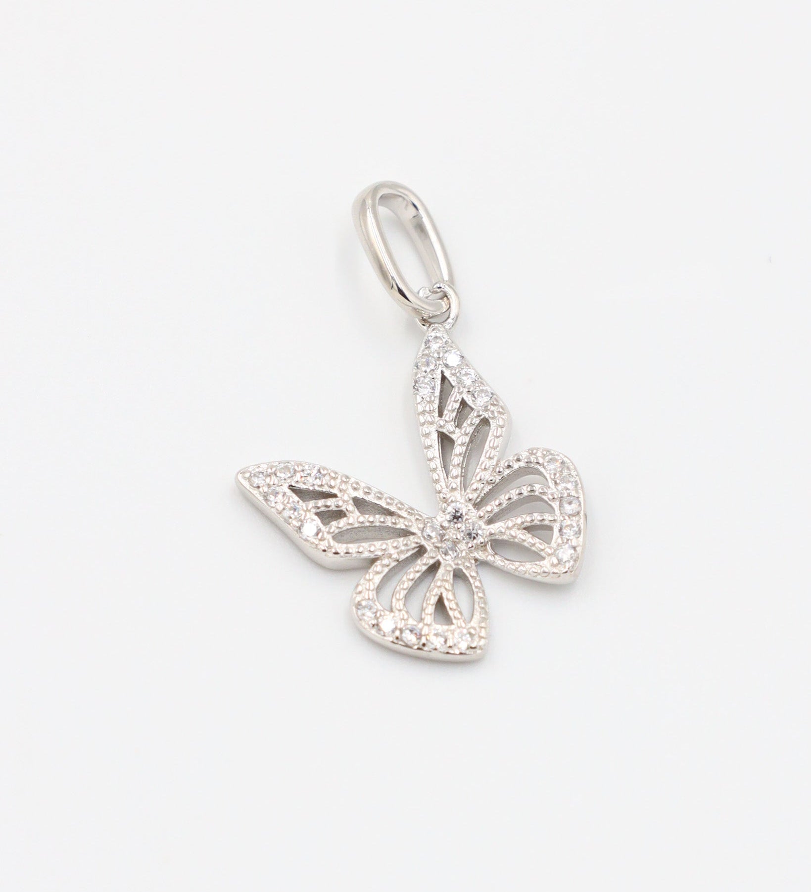 butterfly_pendant_silver_flat_1.jpg