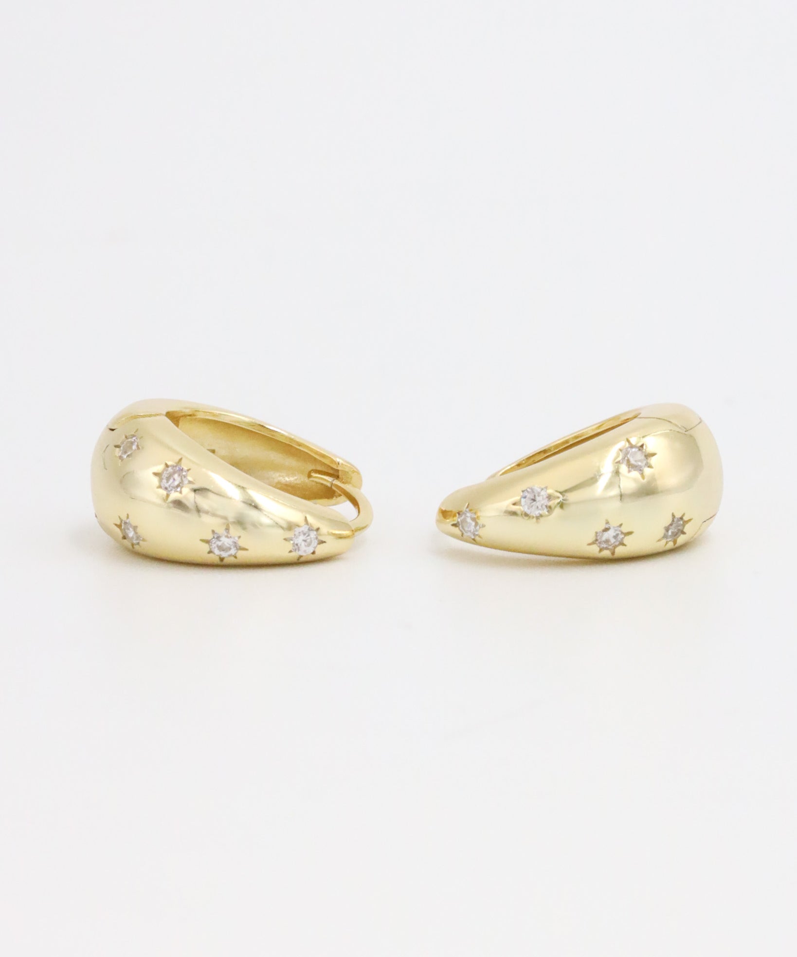 coralie-gold-hoop-zirkonia-pair-1.jpg