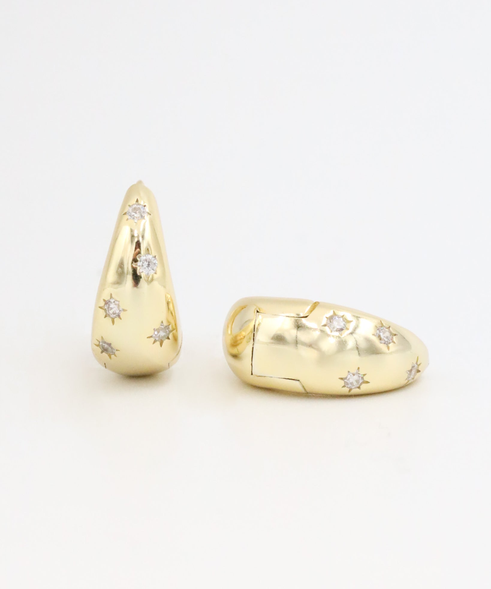 coralie-gold-hoop-zirkonia-pair-2.jpg
