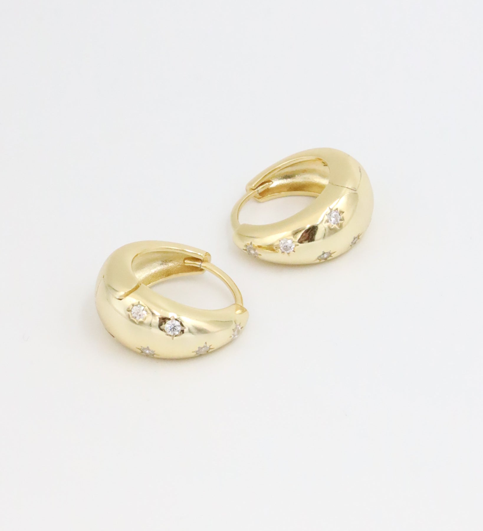 coralie-gold-hoop-zirkonia-pair-3.jpg