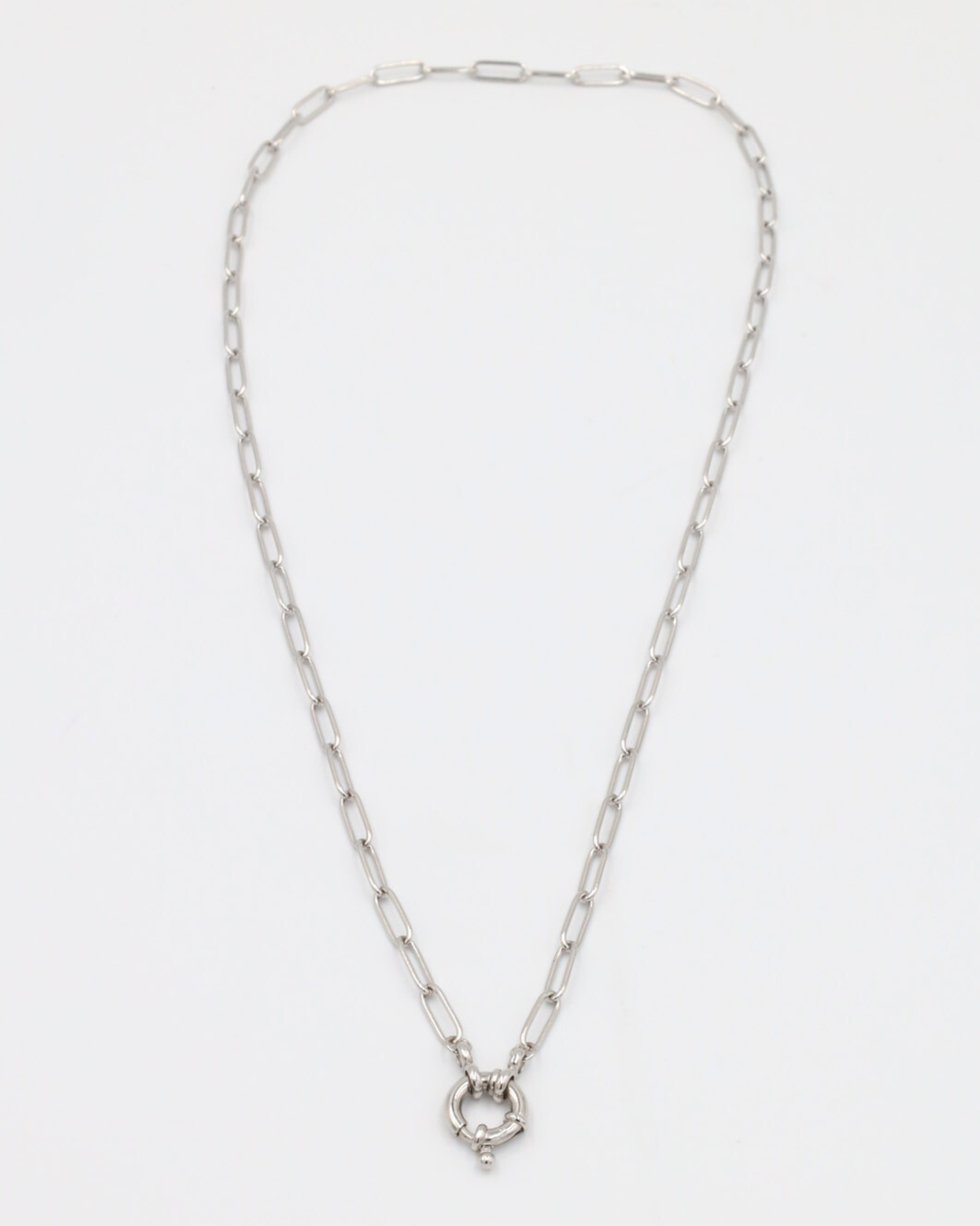 The full length of the Hunter Necklace in 925 sterling silver with a stylish circular clasp.