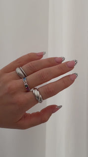 Jolie Ring