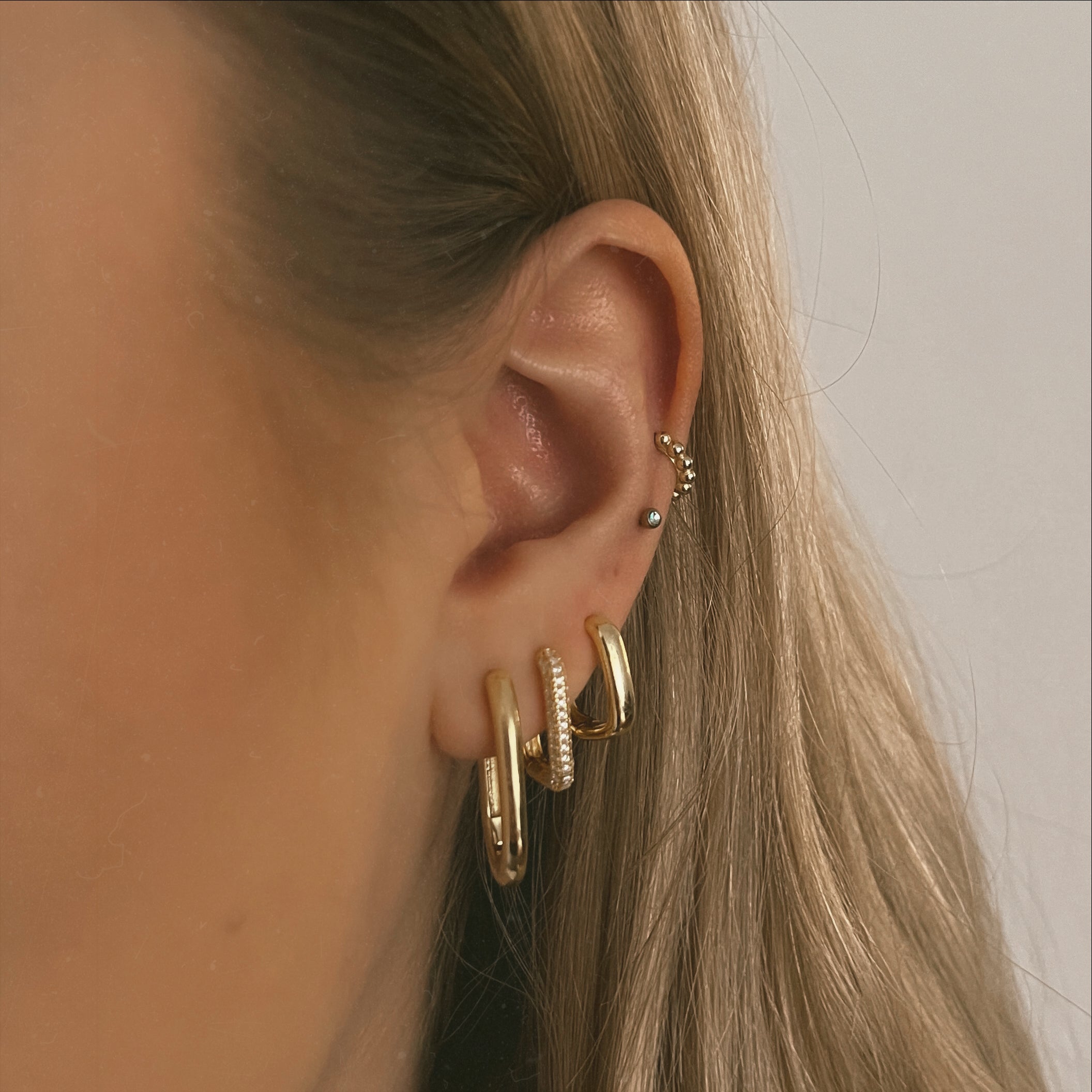 Cheryl Earring